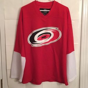 The National Hockey League Men’s Jersey Size M